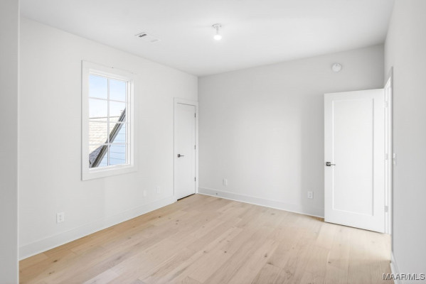 4559 Bloomsbury Street