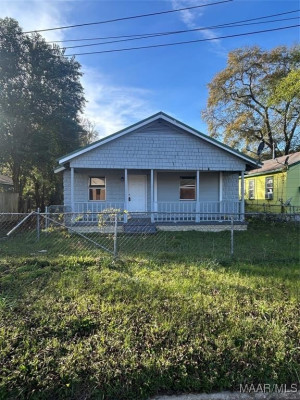 107 N BROCKWAY Drive