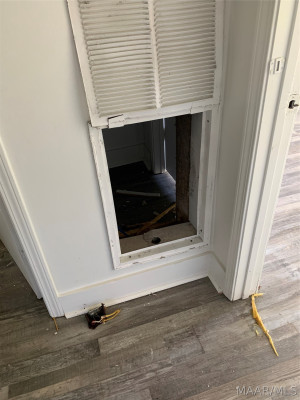 107 N BROCKWAY Drive