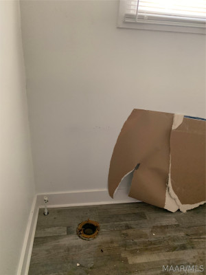 107 N BROCKWAY Drive