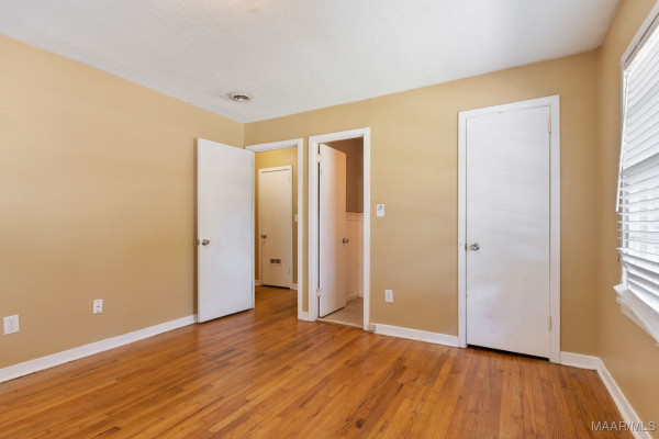 3302 Cottonwood Drive