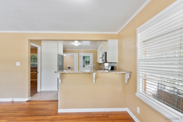 3302 Cottonwood Drive