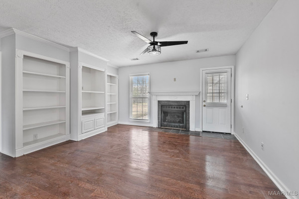 1843 Heatherton Drive