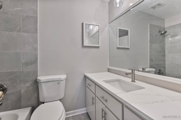 1843 Heatherton Drive