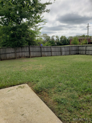 2765 Edinburgh Drive