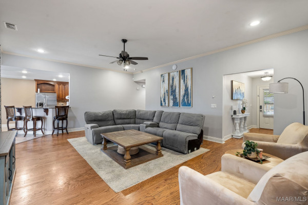 418 Stone Park Boulevard