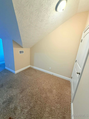 1408 Prairie Oak Drive