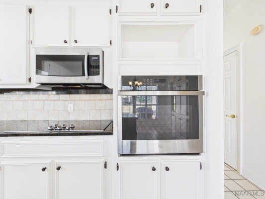 2256 Halcyon Boulevard