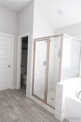 9212 CRESCENT LODGE Circle