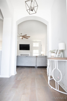 9212 CRESCENT LODGE Circle