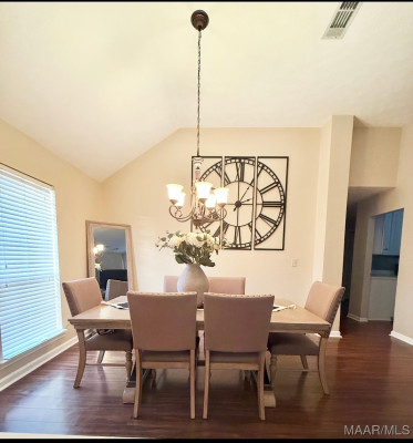 7307 Old Forest Road