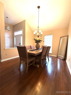 7307 Old Forest Road