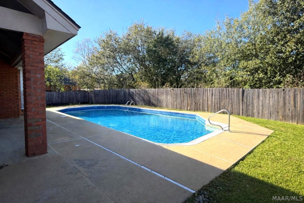 7307 Old Forest Road