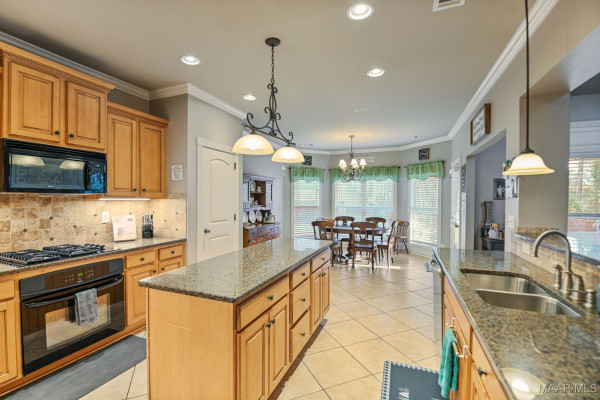 290 Plantation Crossing