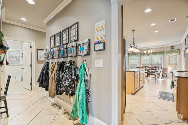 290 Plantation Crossing