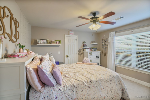 290 Plantation Crossing