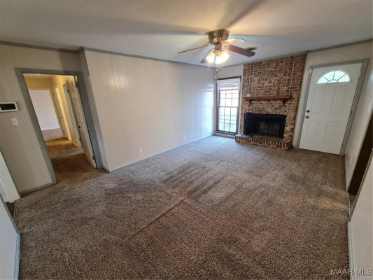 4443 S Slauson Circle