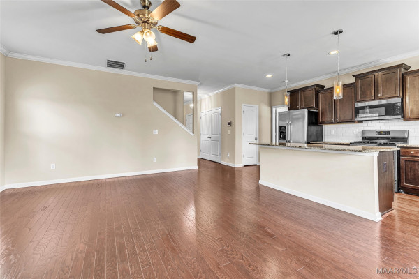 9348 TURNBERRY PARK Drive