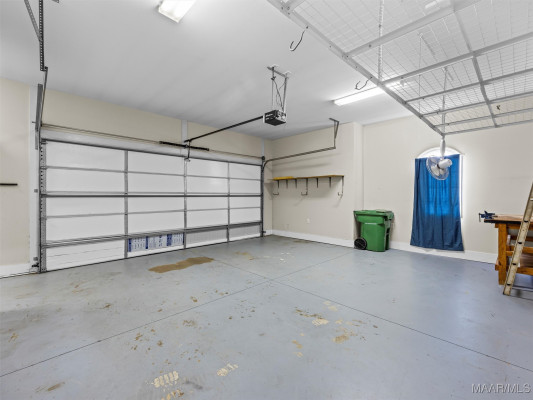 3900 TURNING LEAF Loop