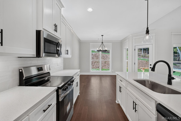 136 Birchwood Lane