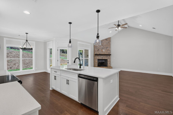 136 Birchwood Lane