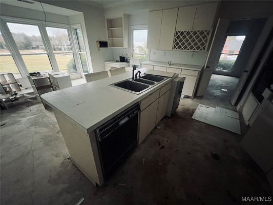 6331 Eastwood Glen Place