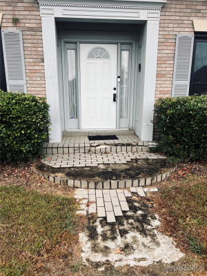 6331 Eastwood Glen Place