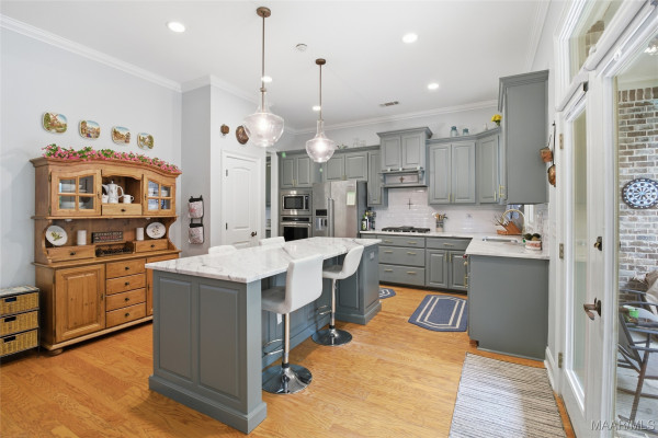 3424 Oak Grove Circle