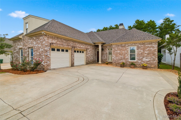 3424 Oak Grove Circle