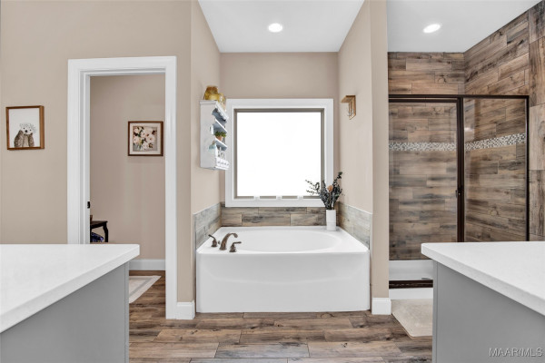 1008 Ridge Point Drive