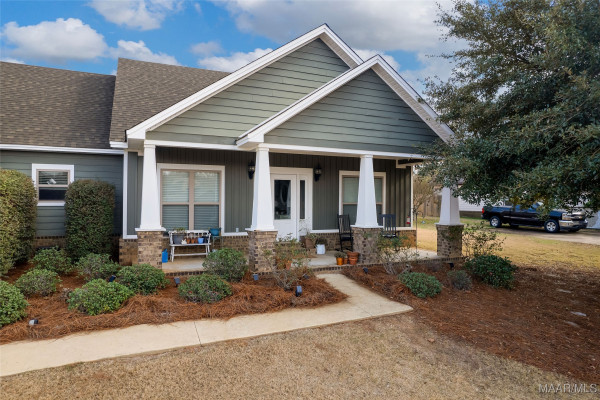 1008 Ridge Point Drive