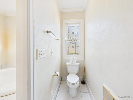 9858 Wynchase Circle