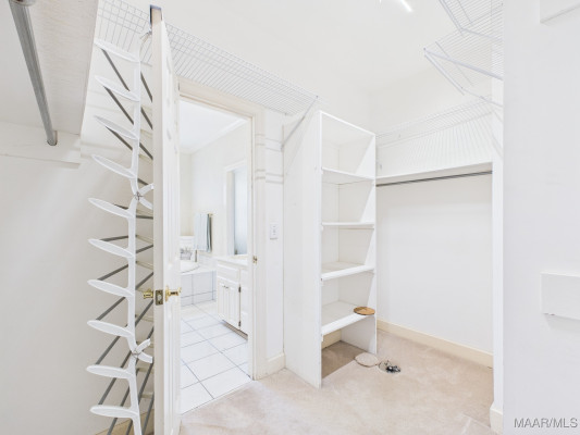 9858 Wynchase Circle