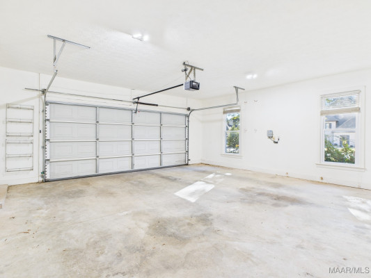 9858 Wynchase Circle