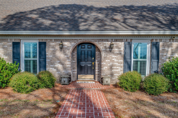 2055 Ray Thorington Road