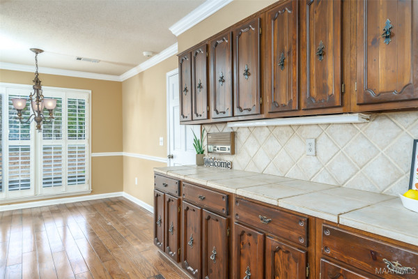 2055 Ray Thorington Road