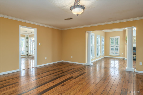 2055 Ray Thorington Road