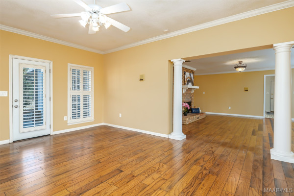 2055 Ray Thorington Road