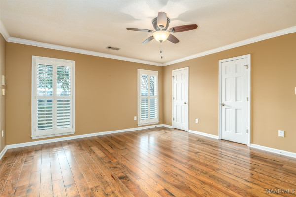 2055 Ray Thorington Road