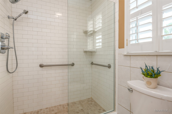 2055 Ray Thorington Road