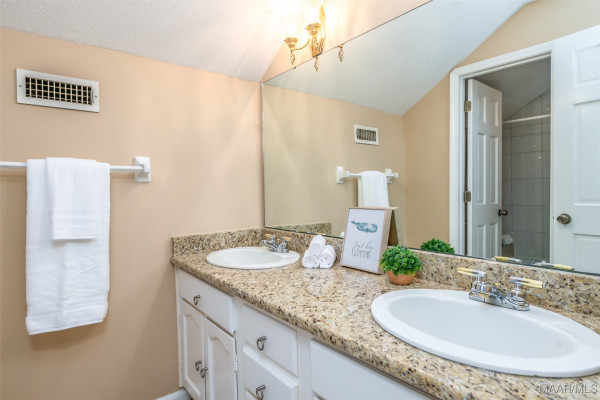 2055 Ray Thorington Road