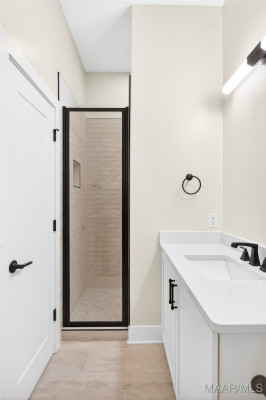 8220 Marylebone High Street