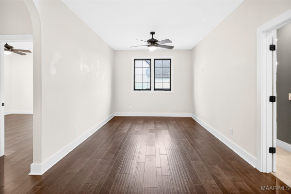 8220 Marylebone High Street