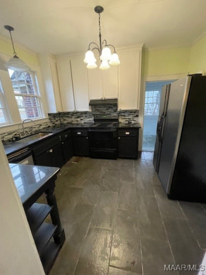 3418 Wellington Road