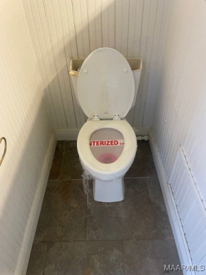 3418 Wellington Road