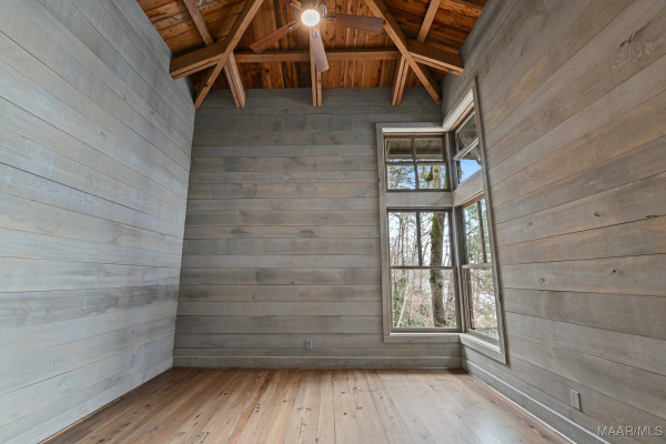180 GRAYS FERRY Road