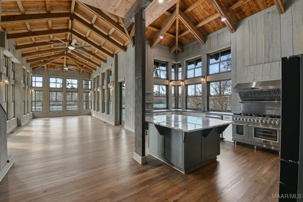 180 GRAYS FERRY Road