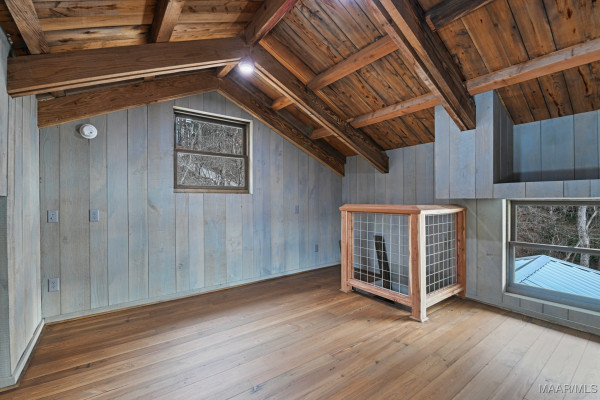 180 GRAYS FERRY Road