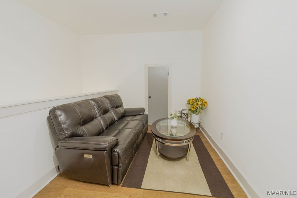 7117 Fain Park Drive