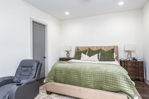 7099 Fain Park Drive